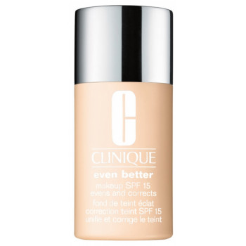 Even Better Fond de teint Eclat Correction SPF15 10 Alabaster Clinique